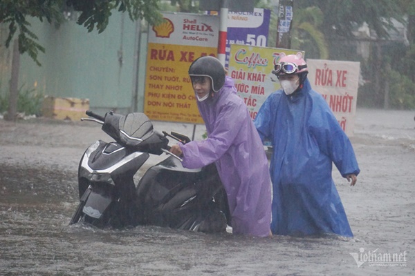 Dự báo thời tiết 15/10/2023: Thừa Thiên Huế, Đà Nẵng vẫn mưa lớn cấp 4-1