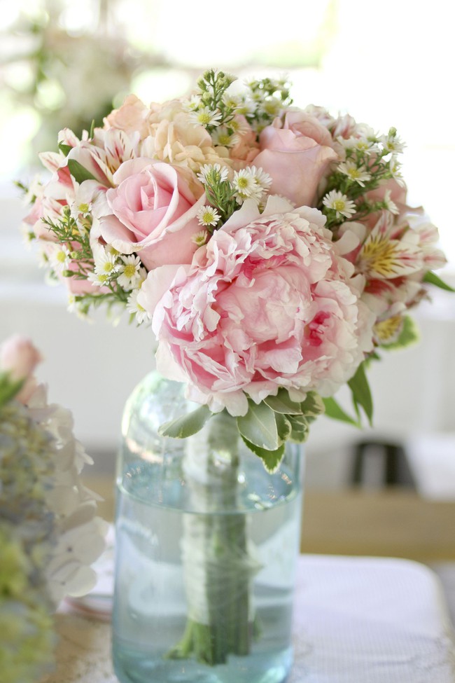 Những cách cắm hoa vừa dễ vừa đẹp để trang trí nhà-9