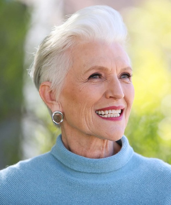 Người mẹ siêu mẫu của tỷ phú, U80 vẫn trẻ trung nhờ 2 thói quen chống lão hóa-2