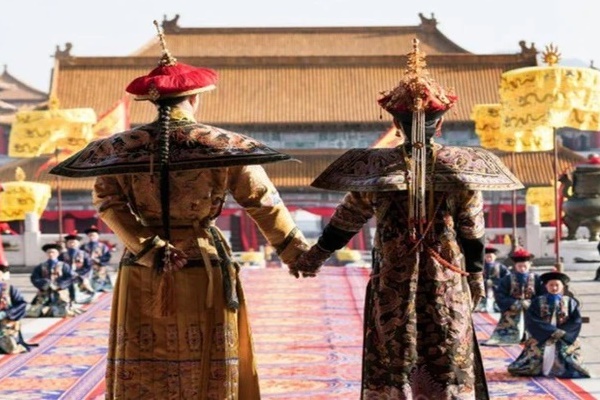 Nữ quan thử hôn với Hoàng đế: Được thị tẩm trước cả phi tần, nhưng lành ít dữ nhiều, mang thai phải bị xử tử-4