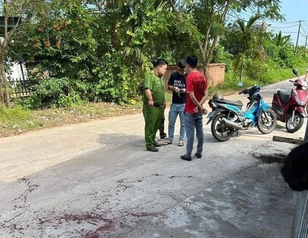 Chồng dùng dao đâm vợ nhiều nhát rồi tự sát ở Quảng Ninh-1