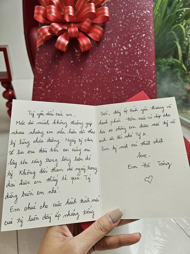 Hà Tăng tự nhận tệ vì sẽ không dự đám cưới của Thanh Hằng và chồng nhạc trưởng-1