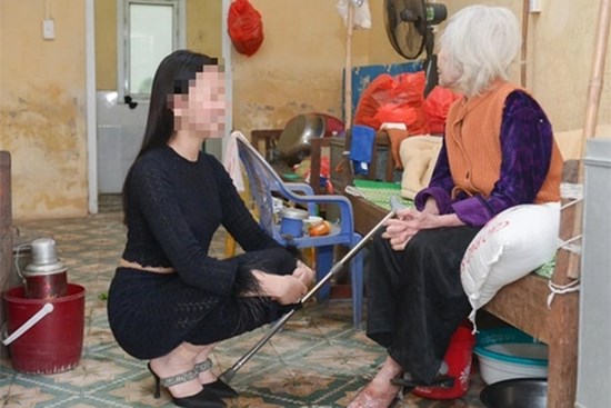 Á khôi 17 tuổi bị phân xác phi tang từng sống kín tiếng