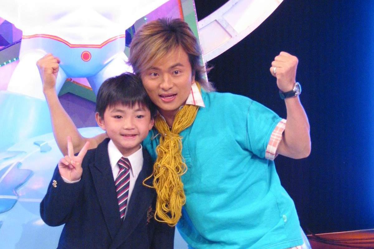 Sao nhí nổi tiếng tự hủy tương lai vì yêu đương khi 12 tuổi: Hậu quả do thiếu định hướng giáo dục!-2