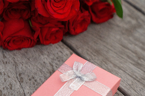 Gợi ý quà tặng 20/10 phù hợp, ý nghĩa dành cho bạn gái-6