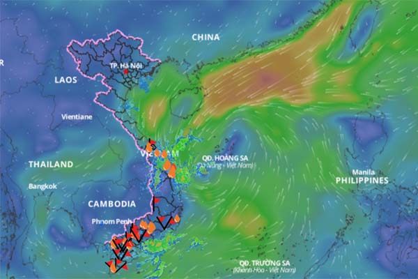 Một tên trộm cùng lúc bị 5 lực lượng công an điều tra-2