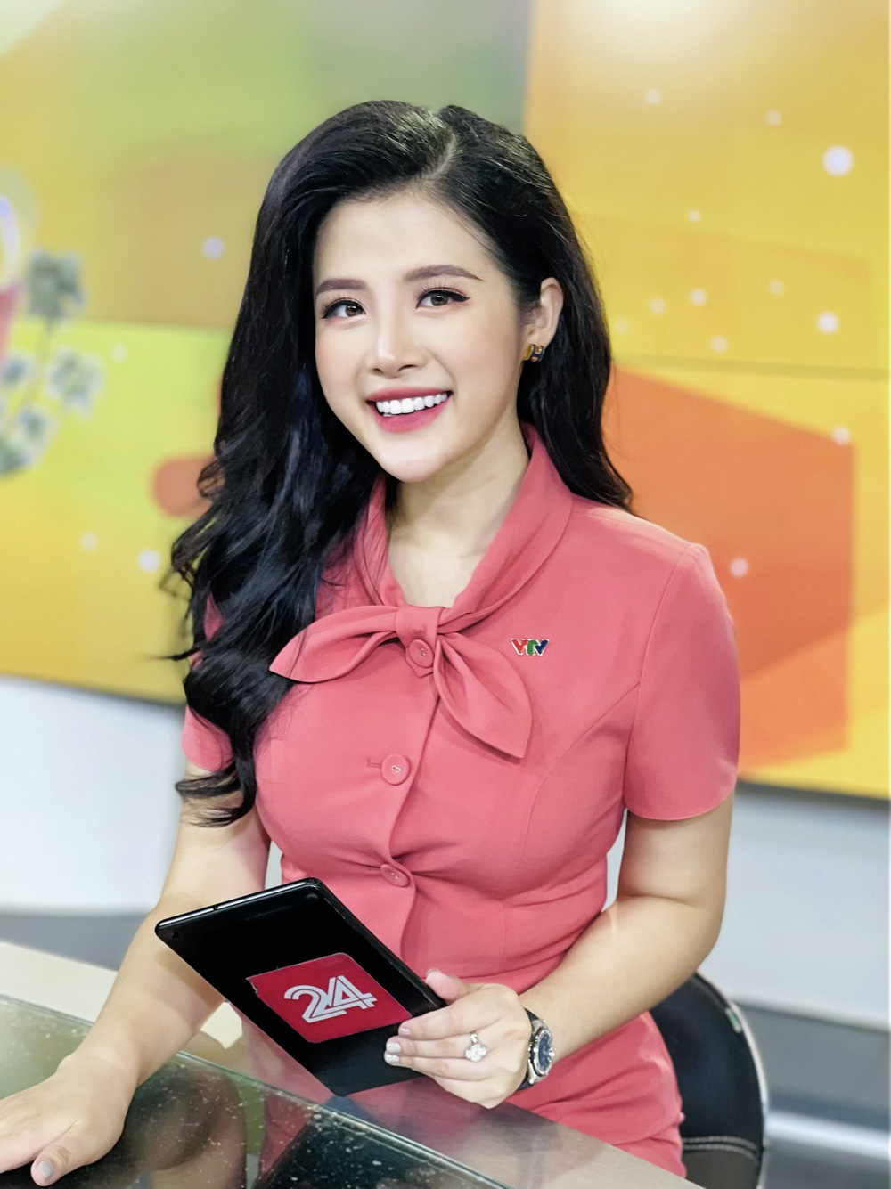 Bất ngờ về không gian sống của nữ BTV xinh như hoa hậu, sở hữu loạt thành tích không phải dạng vừa-1