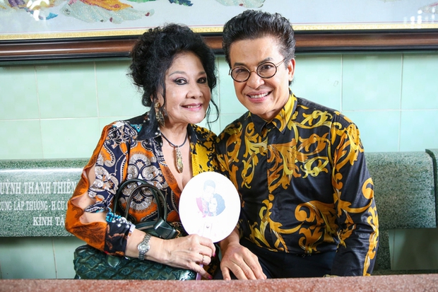 Hai cuộc hôn nhân ồn ào của MC Thanh Bạch: Drama chấn động với NS Xuân Hương, 10 lần làm đám cưới với bà trùm-4