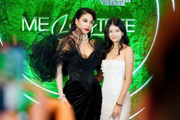 Con gái Trương Ngọc Ánh ra dáng thiếu nữ, thần thái không thua Hoa hậu-3
