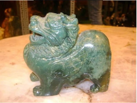 Gia Khánh tha cho gia đình Hòa Thân nhờ món đồ không ai dám đụng và quý giá bậc nhất thế gian?-5