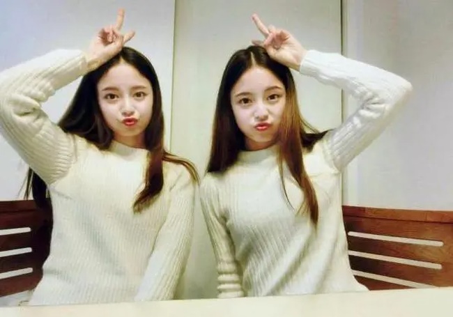 Có 2 đứa con nhưng lại gửi 1 đứa về quê cho bà nuôi, nhiều năm sau mẹ khóc ròng hối hận-1