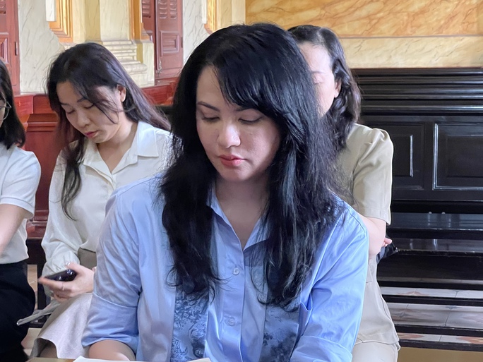 Cựu siêu mẫu Ngọc Thúy lý giải vì sao ly hôn vẫn sinh con cho đại gia Đức An-1