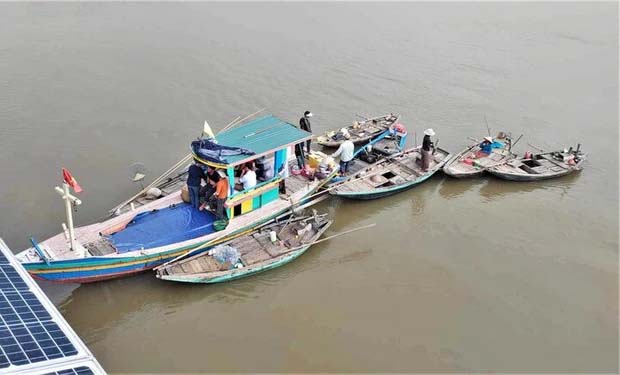 Giận bạn gái, nam thanh niên ở Hà Tĩnh nhảy cầu tự tử-1