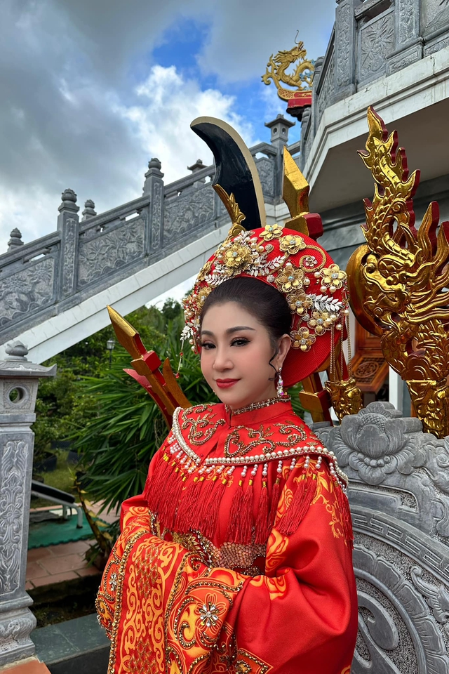 Đời thăng trầm của nữ nghệ sĩ Việt: Tuổi 54 vẫn lẻ bóng, một thời buồn khổ vì không có con-1