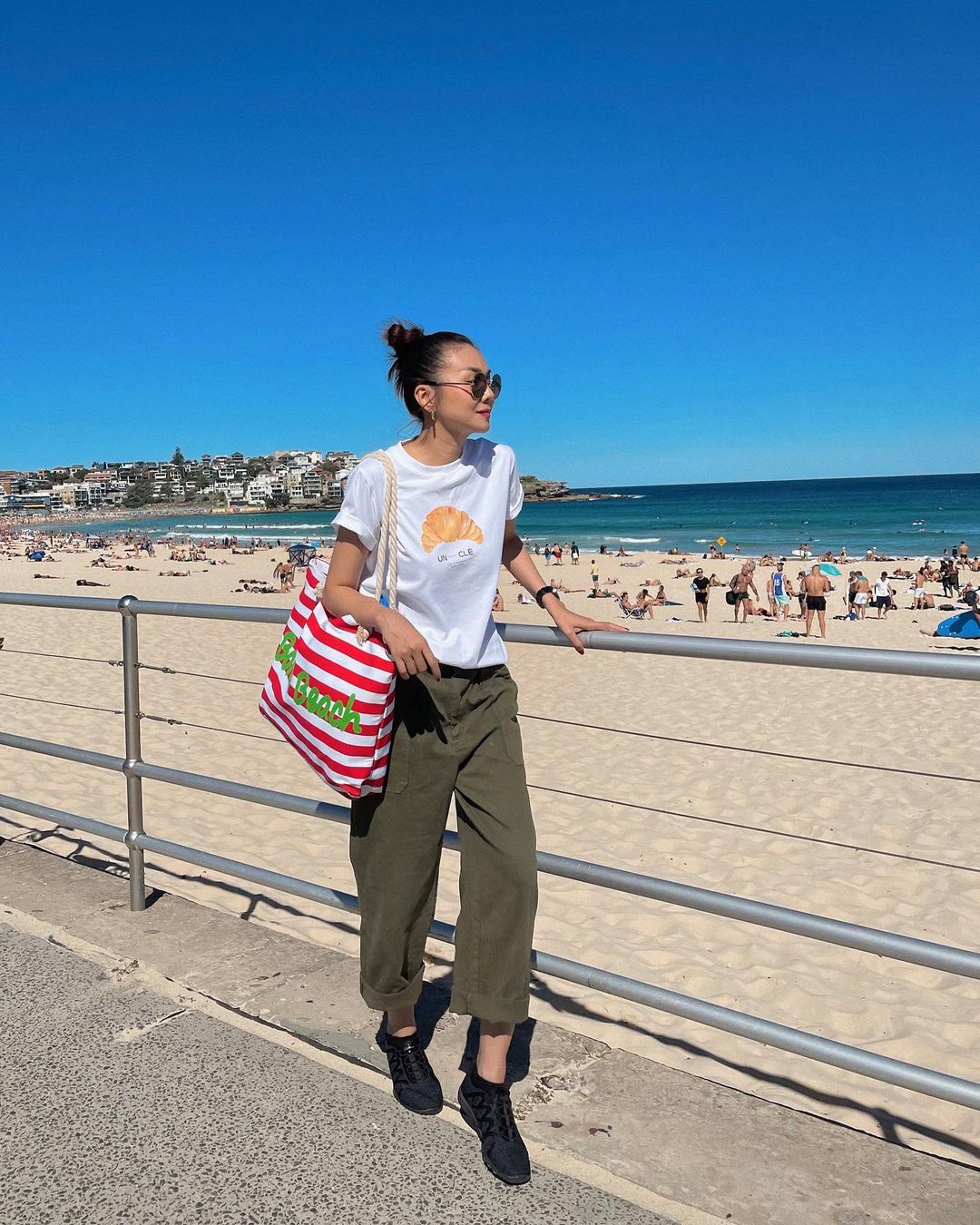 Nhờ style sành điệu trẻ trung, Thanh Hằng khiến người ta quên luôn ý thức về tuổi tác của mình-5