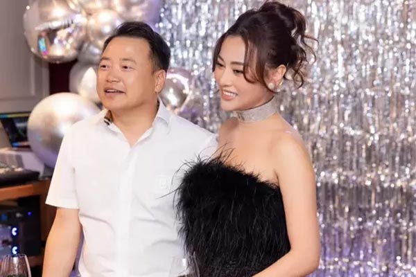 Shark Bình có hành động ngọt ngào vỗ về Phương Oanh trong giai đoạn ốm nghén nặng-5