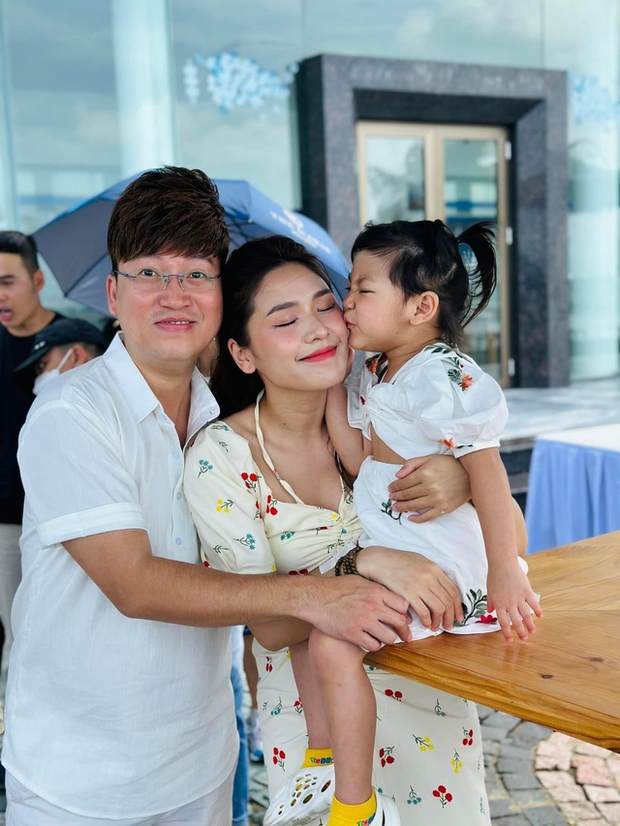 Cuộc sống hiện tại của nam ca sĩ Việt từng gặp tai nạn nghiêm trọng, phải sống thực vật suốt 5 năm trời-2