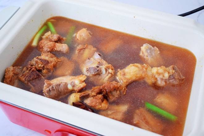 Bộ phận này thuộc top ngon nhất của lợn, đem kho được món mềm thơm, cơm trôi vèo vèo-8