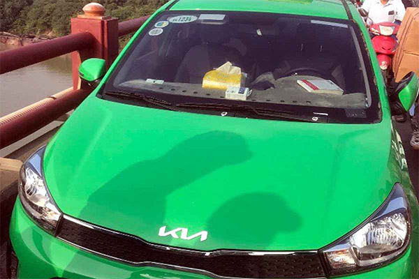 Cả huyện bị cắt nước do công ty cấp nước không biết tiền dân đóng đi đâu-2