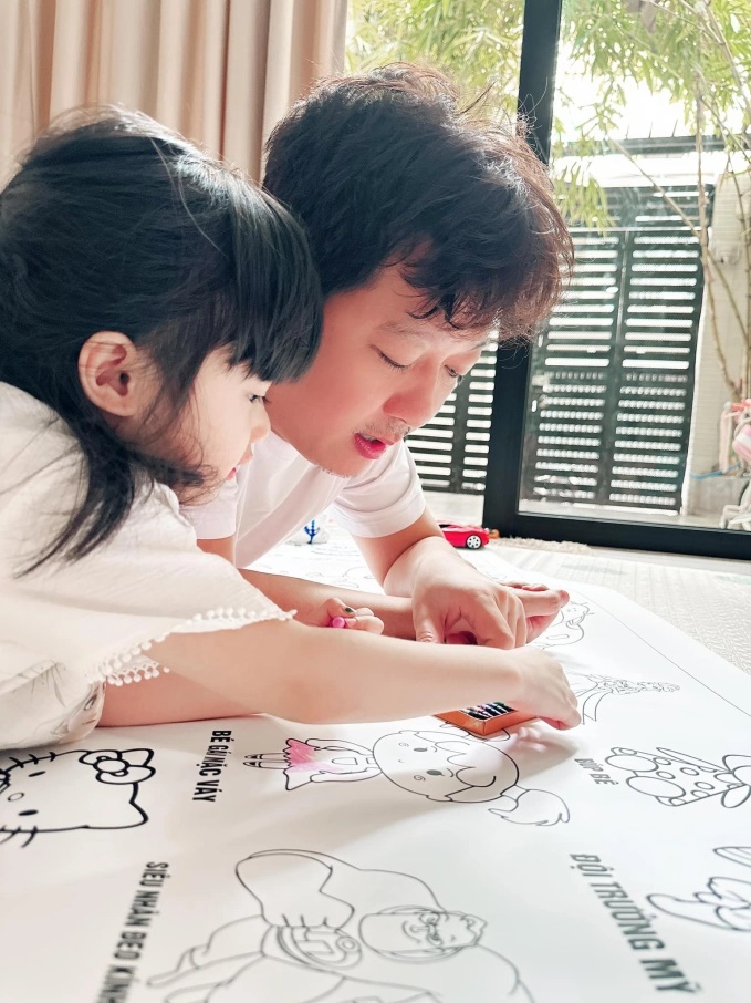 Trường Giang thích cho con thực hành hoạt động này: Chuyên gia nói rất quan trọng với sự phát triển của trẻ-1