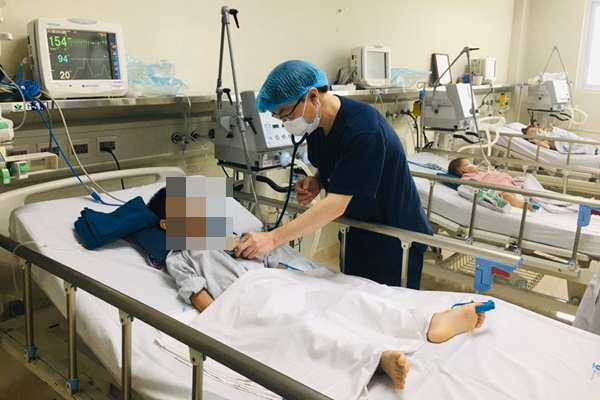 Bệnh tử viêm màng não do não mô cầu và lưu ý phòng tránh cho bé yêu-6