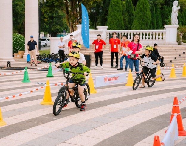 Hơn 32.000 thành viên mừng sinh nhật Cộng đồng VinFast toàn cầu-8