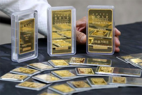Giá vàng hôm nay 20/10/2023: Tăng dữ dội, vàng SJC hướng tới mốc 71 triệu đồng-1