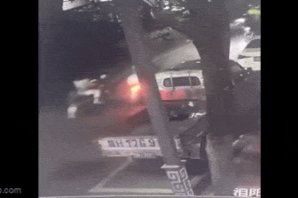 Bắt tạm giam tài xế say rượu, đánh cảnh sát giao thông ở Hải Phòng-2