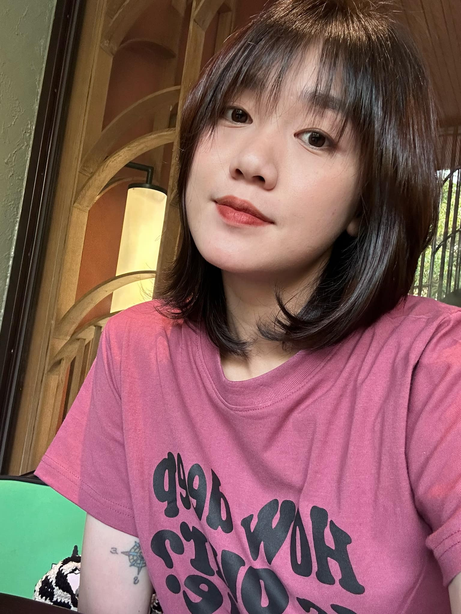 Vợ trẻ như học sinh cấp 3 của MC Trần Ngọc Đường lên đỉnh Olympia-11