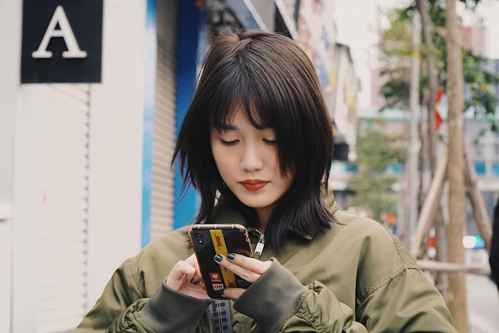 Vợ trẻ như học sinh cấp 3 của MC Trần Ngọc Đường lên đỉnh Olympia-20