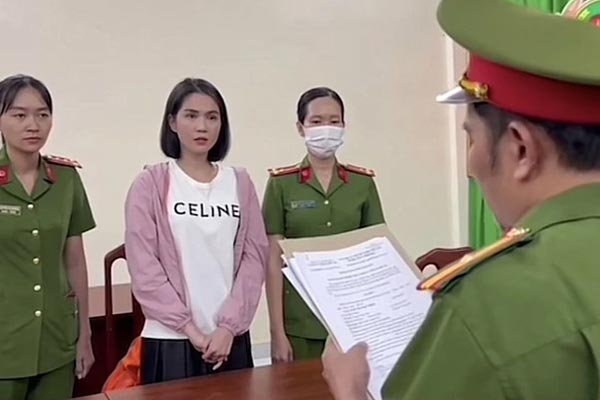 Ngọc Trinh đừng nghĩ Em đẹp, em có quyền nữa!-4