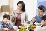 6 món ăn gây ức chế sự phát triển chiều cao của trẻ nhỏ, cha mẹ cho con ăn càng ít càng tốt-2