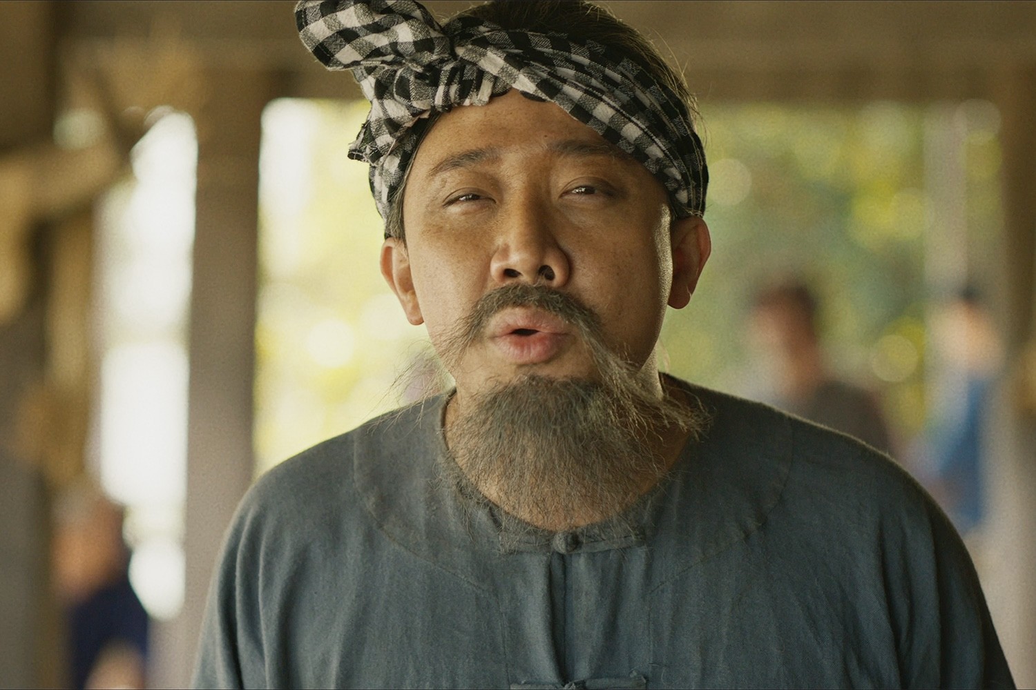 Đất rừng phương Nam sụt giảm doanh thu-2