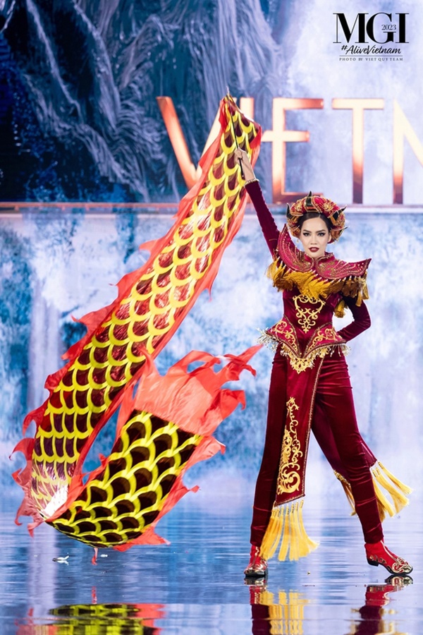 Mãn nhãn đêm thi Trang phục dân tộc Miss Grand International: Nổi da gà với Lê Hoàng Phương, loạt thiết kế hoành tráng gây bùng nổ-2