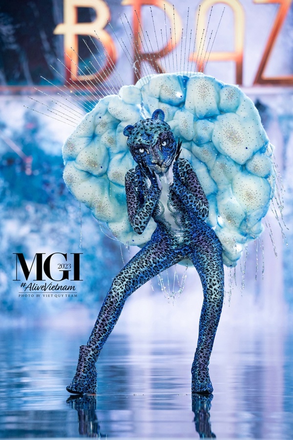 Mãn nhãn đêm thi Trang phục dân tộc Miss Grand International: Nổi da gà với Lê Hoàng Phương, loạt thiết kế hoành tráng gây bùng nổ-7