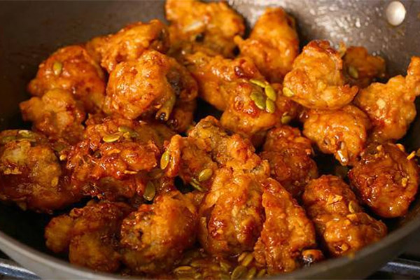 Bí mật của loại mật ong có giá gần 25 triệu đồng/kg-3