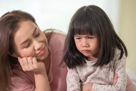 5 hành vi cho thấy trẻ đang được chiều chuộng quá mức, cần uốn nắn và điều chỉnh trước khi quá muộn