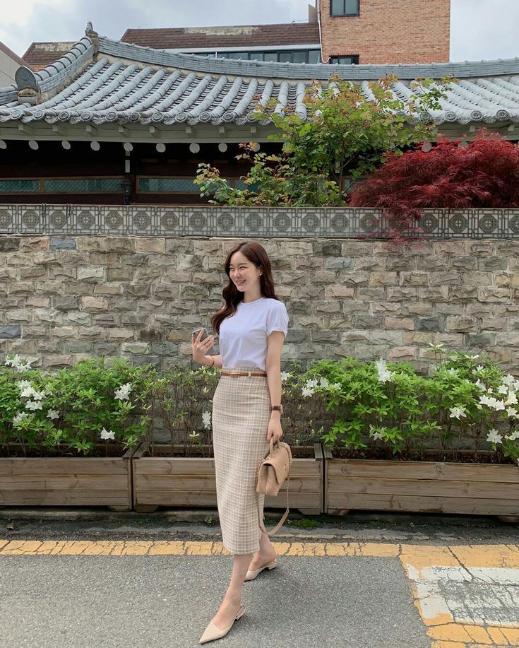 4 kiểu chân váy vừa đẹp vừa ấm cho nàng diện mùa lạnh-6