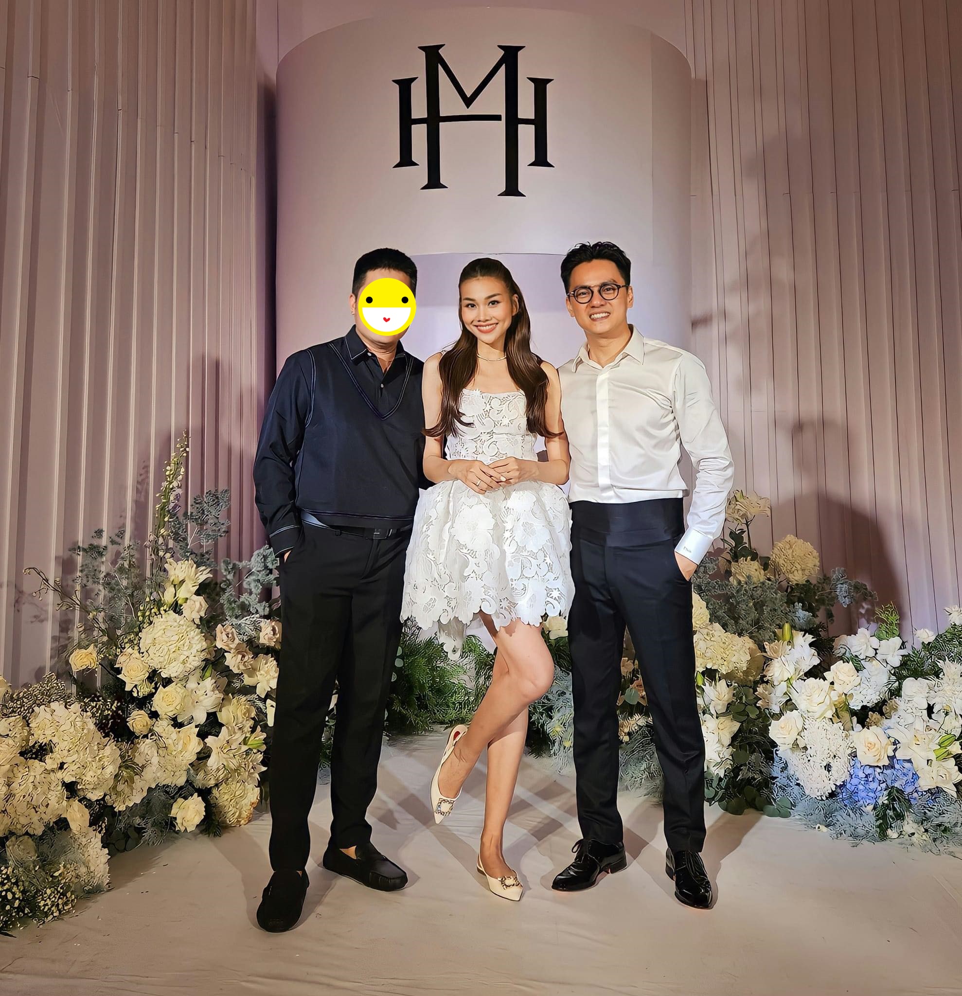 Ảnh nét căng của Thanh Hằng và ông xã trong đám cưới, cô dâu chia sẻ xúc động-1