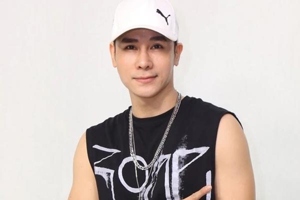 Chu Bin - nam ca sĩ gây sốt vì sự cố nhạy cảm: Từng khẩu chiến với Hoa Vinh, bị tố ngoại tình khi bạn gái đang mang thai-3