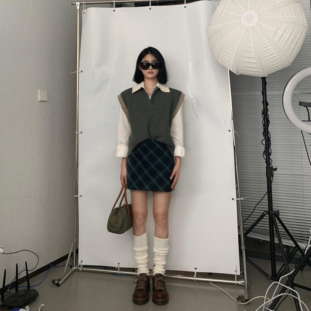 Trời thu mát lạnh mà không lên đồ” theo Earth Tone thì đúng là phí!-8