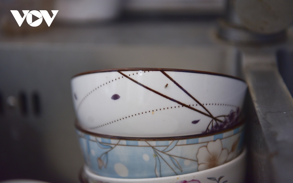 Người dân Khu đô thị Thanh Hà vẫn đang khát” nước sạch-17