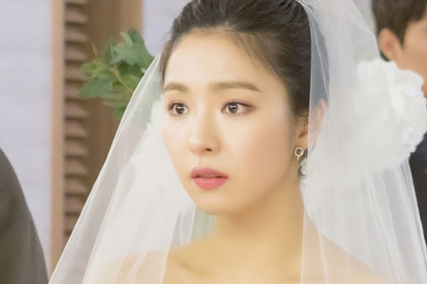 Ngày tôi đi bước nữa, chồng cũ đến ngăn cản quyết liệt-1