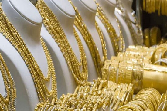 Giá vàng hôm nay 24/10/2023: Bán tháo chốt lời, giá vàng giảm nhanh