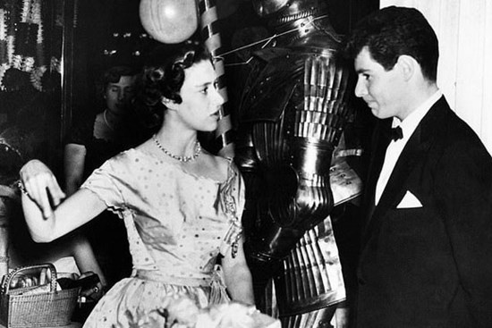 Mối tình nồng cháy của em gái Nữ hoàng Anh và siêu sao Hollywood