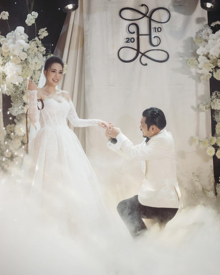 Diễn viên Bụi đời chợ Lớn khóc như mưa khi cưới vợ hoa khôi sau 13 năm yêu-3