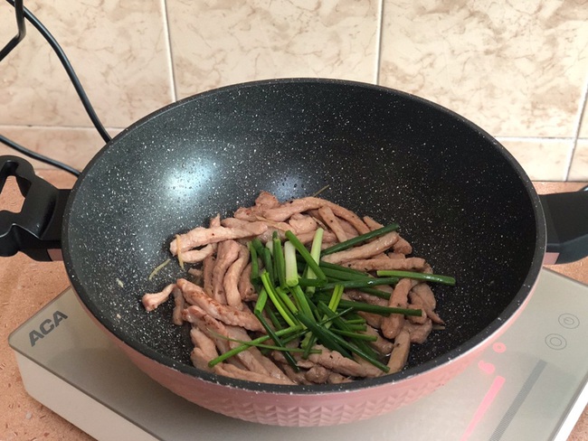 Gợi ý thực đơn với 3 món ngon miệng dễ làm cho bữa tối-4