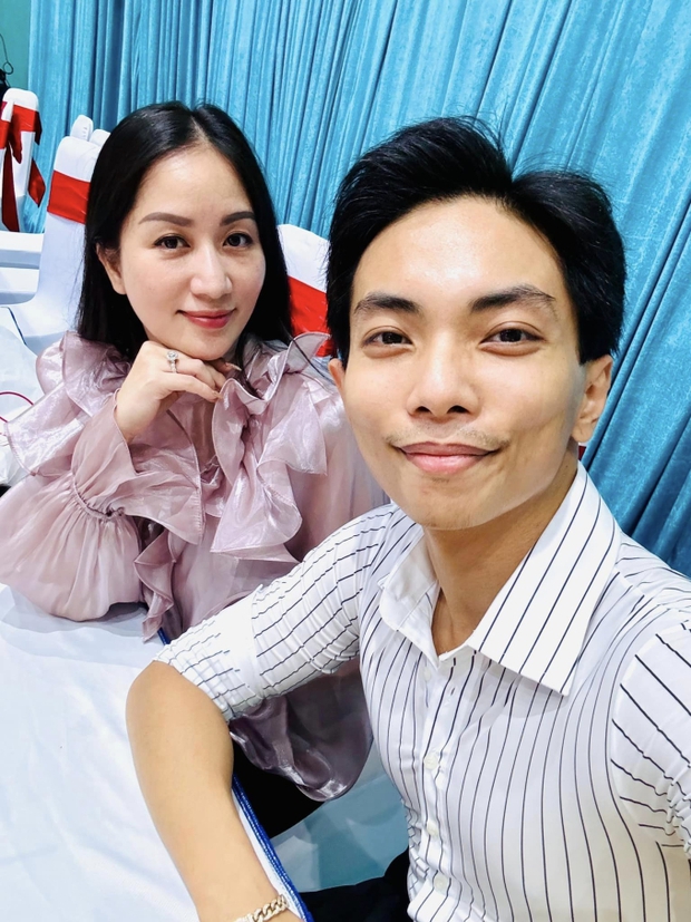 Mẹ 3 con Khánh Thi cùng Phan Hiển trở lại với công việc, dân mạng bày tỏ: Nể thật đấy-1