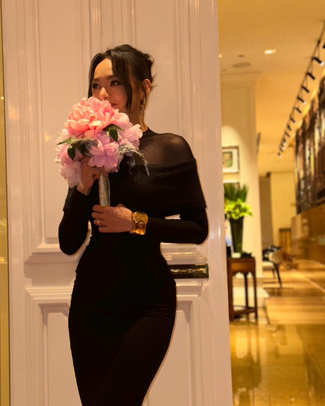 Bất ngờ về ngôi nhà trong hẻm nhỏ của nàng Á hậu bắt được hoa cưới từ Thanh Hằng-2