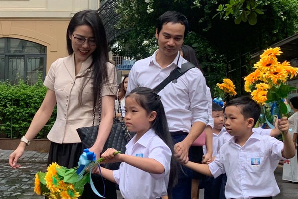 Vụ học sinh lớp 1 không được ăn liên hoan: Người mẹ lên tiếng-4